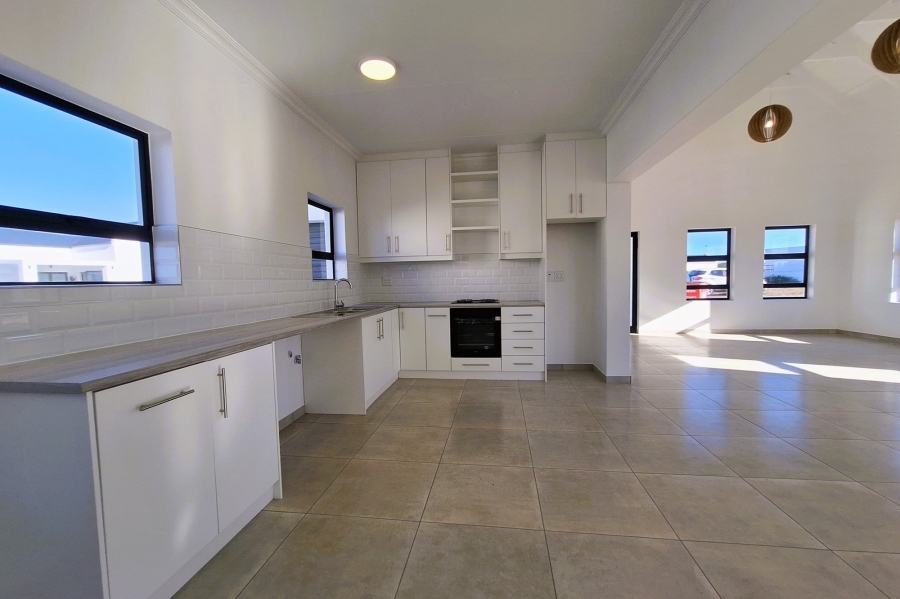 3 Bedroom Property for Sale in Brittania Beach Estate Western Cape